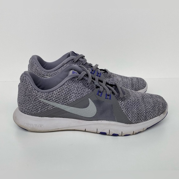 Nike Women’s Flex TR 8 Shoes - Picture 3 of 9